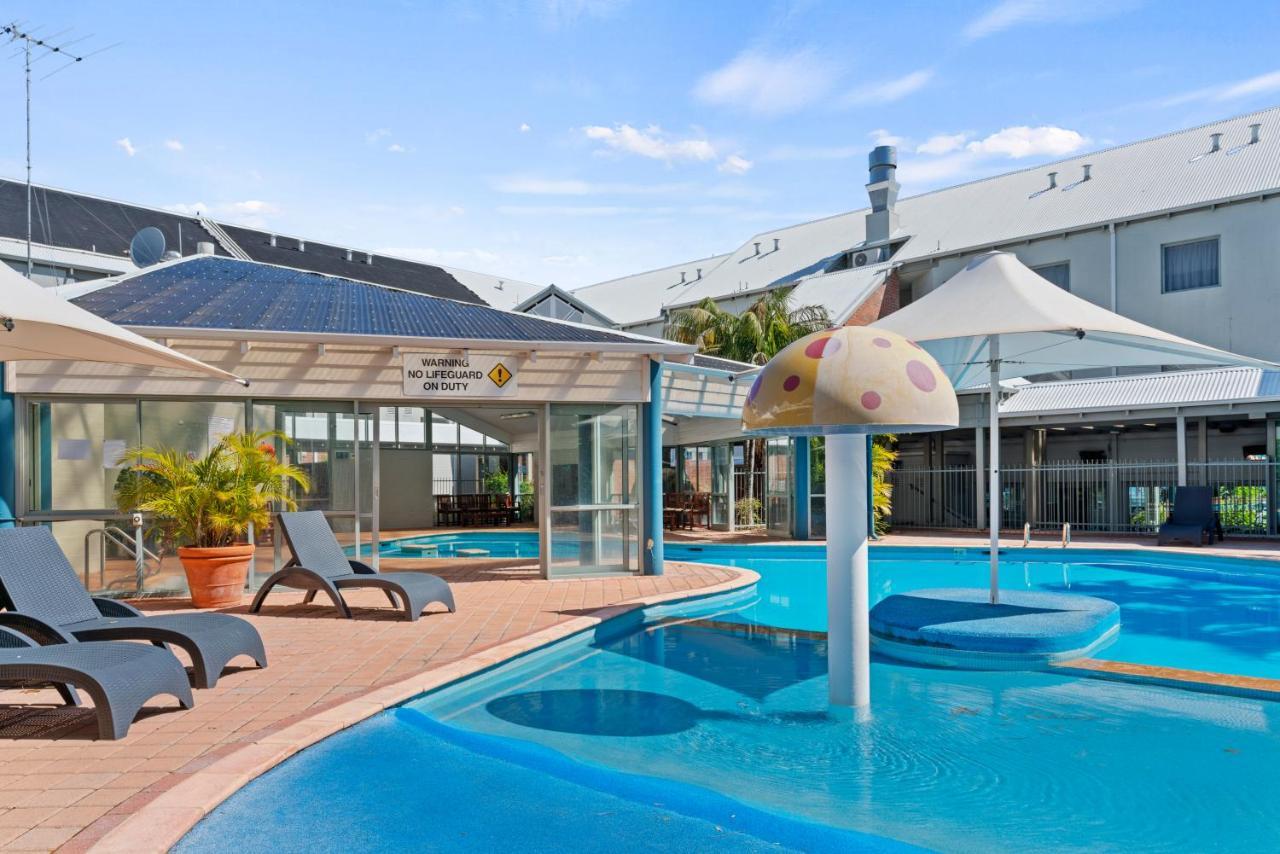 Broadwater Resort Como Perth Esterno foto