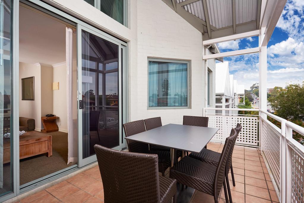 Broadwater Resort Como Perth Esterno foto